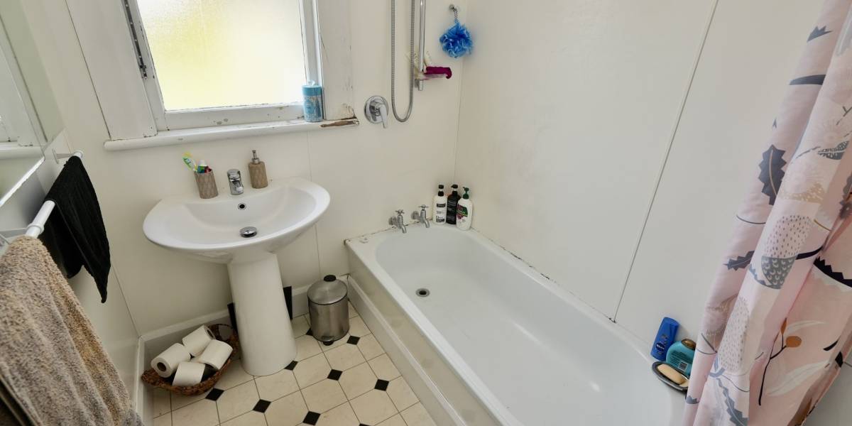 112 Albert St, Terrace End, Manawatu-Wanganui 4410 New Zealand