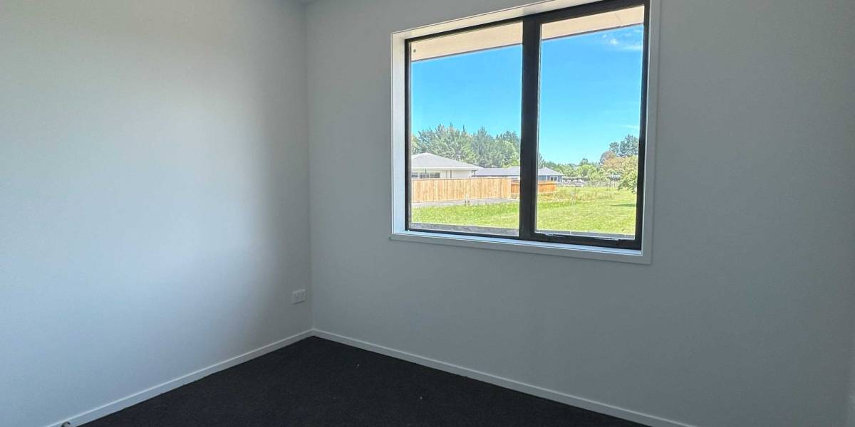 121 Churcher St, Feilding, Manawatu-Wanganui 4702 New Zealand