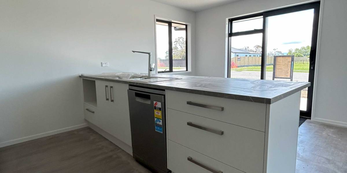 121 Churcher St, Feilding, Manawatu-Wanganui 4702 New Zealand