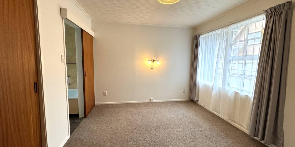 191A Fitzherbert Ave, West End, Manawatu-Wanganui 4410 New Zealand