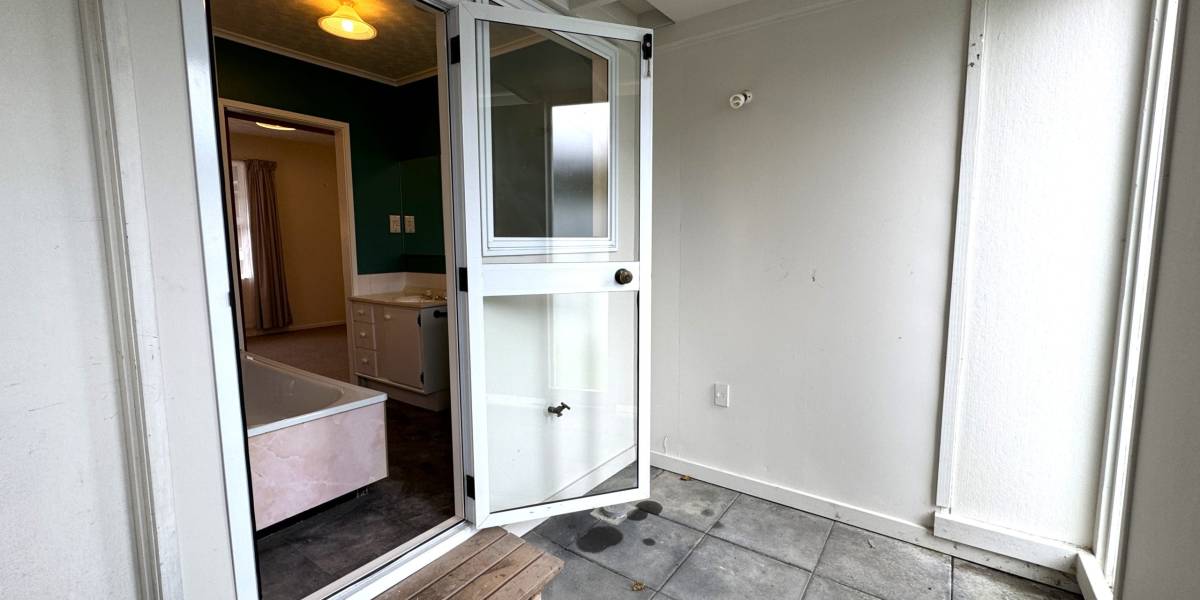 191A Fitzherbert Ave, West End, Manawatu-Wanganui 4410 New Zealand