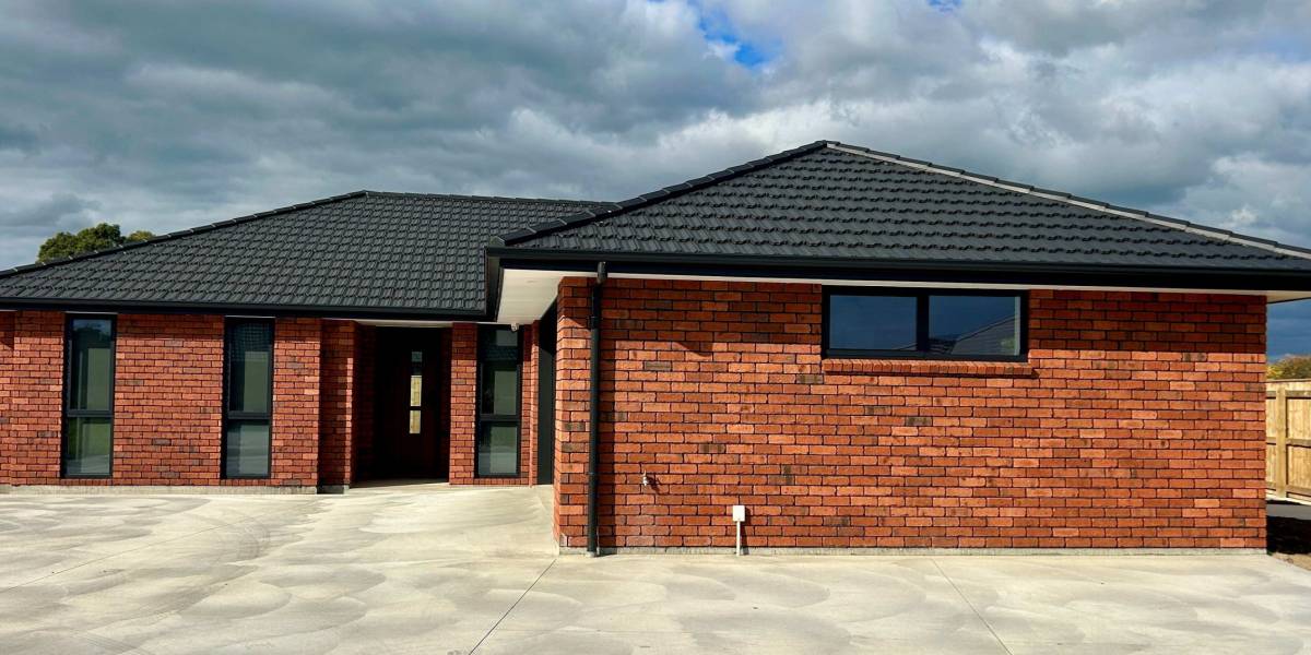 16B Turoa St, Feilding,  4702 New Zealand