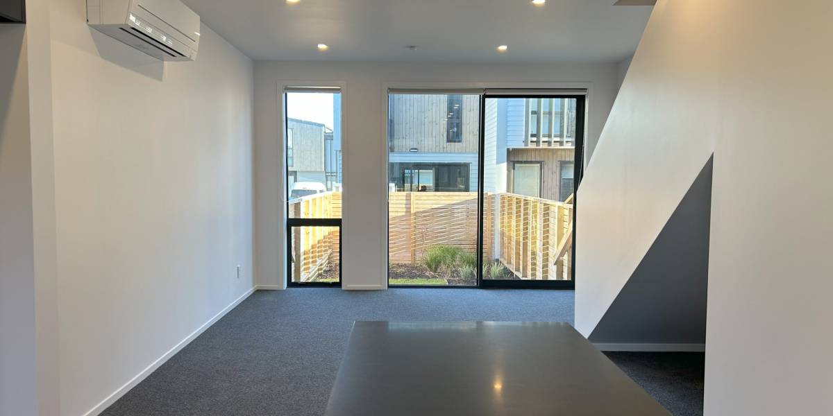 12 Kamahi Pl, Paraparaumu, Wellington 5032 New Zealand