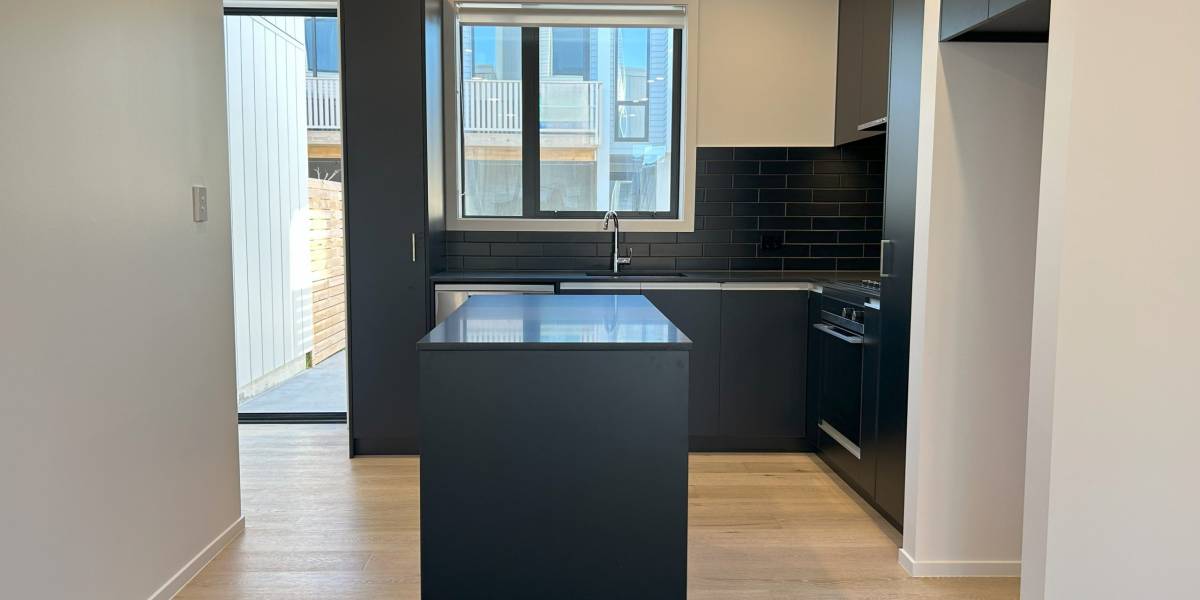 12 Kamahi Pl, Paraparaumu, Wellington 5032 New Zealand
