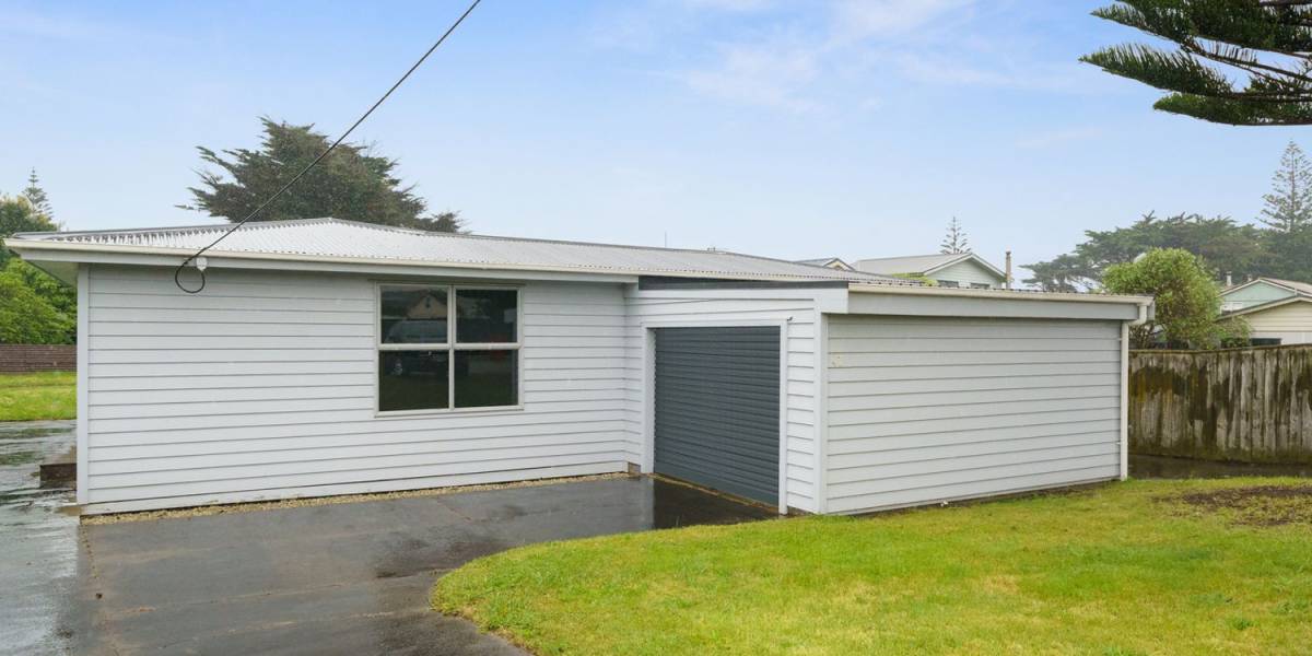 47 Park Ave, Waitarere Beach, MANAWATU-WANGANUI 5510 New Zealand