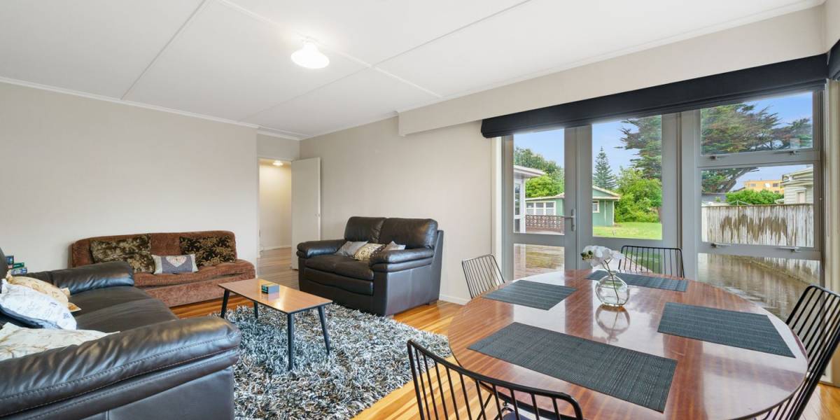 47 Park Ave, Waitarere Beach, MANAWATU-WANGANUI 5510 New Zealand
