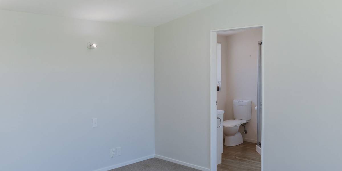 102 Weggery Dr, Waikanae Beach, Wellington 5036 New Zealand