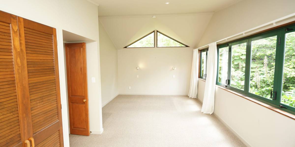 1424 Pohangina Rd, Pohangina, Manawatu-Wanganui 4884 New Zealand