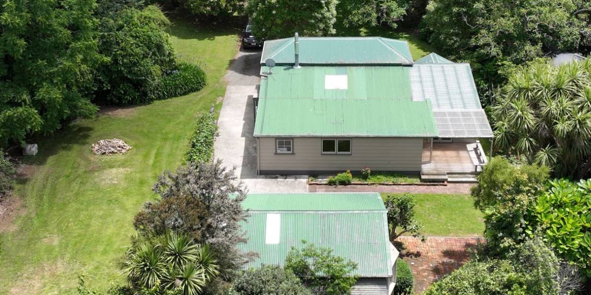 1424 Pohangina Rd, Pohangina, Manawatu-Wanganui 4884 New Zealand