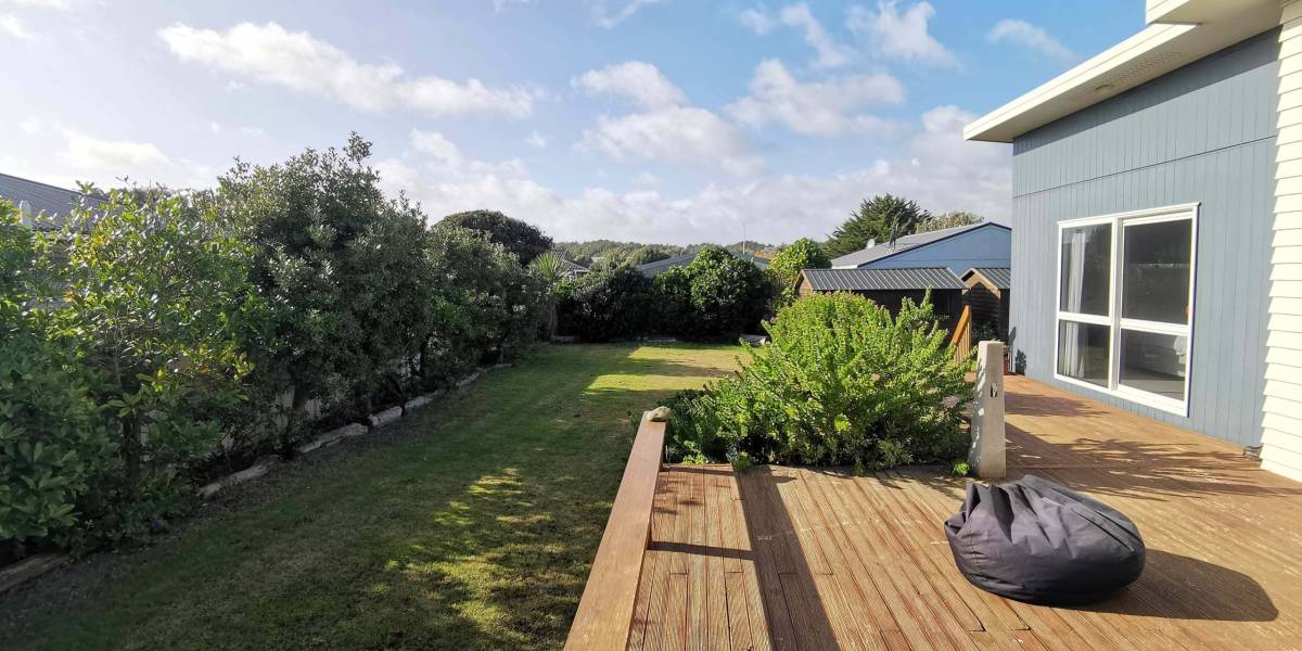 44 Hunia Terrace, Himatangi, Manawatu-Wanganui 4891 New Zealand