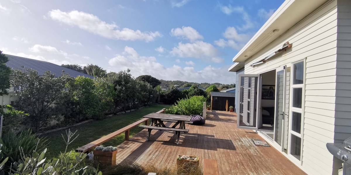 44 Hunia Terrace, Himatangi, Manawatu-Wanganui 4891 New Zealand