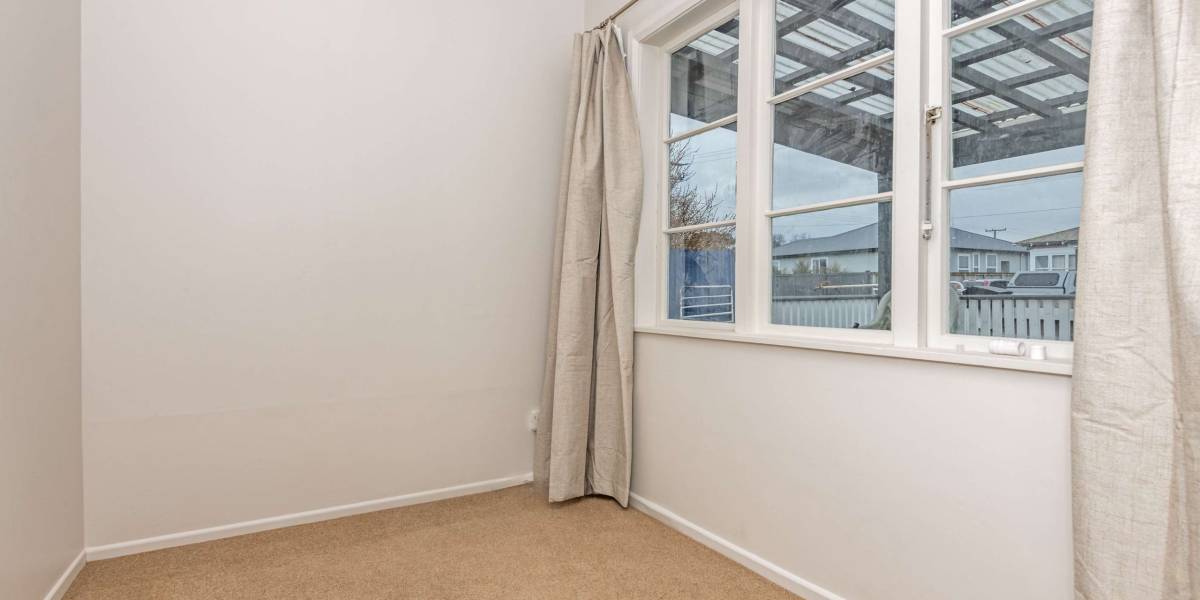 67 Grey St, Woodville, Tararua 4920 New Zealand