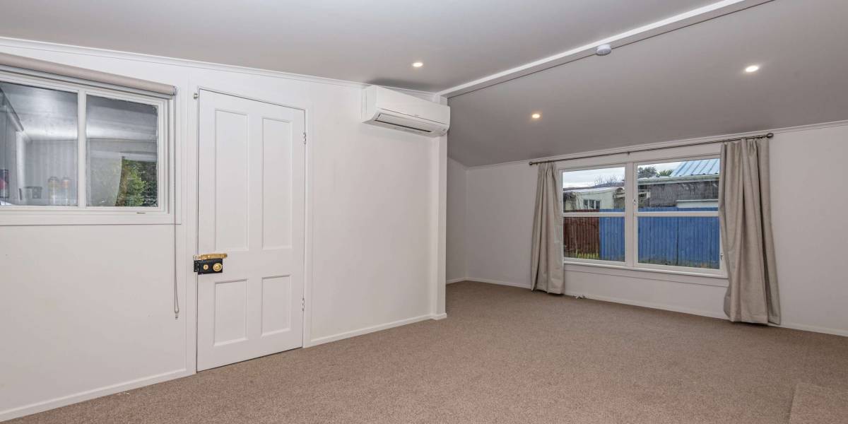 67 Grey St, Woodville, Tararua 4920 New Zealand