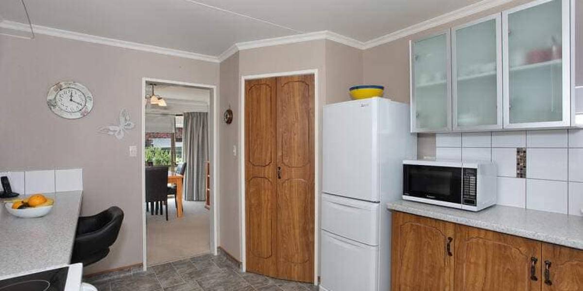 43 Cedar Cres, Feilding, Manawatu-Wanganui 4702 New Zealand