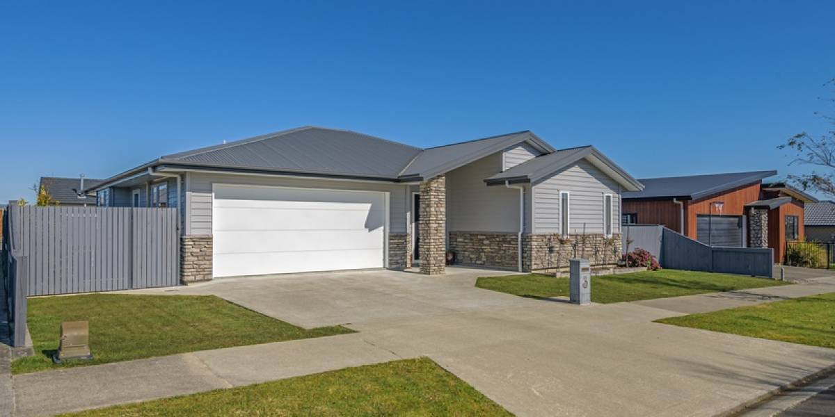 22 Varsity Heights, Fitzherbert, Manawatū-Whanganui Region 4410 New Zealand