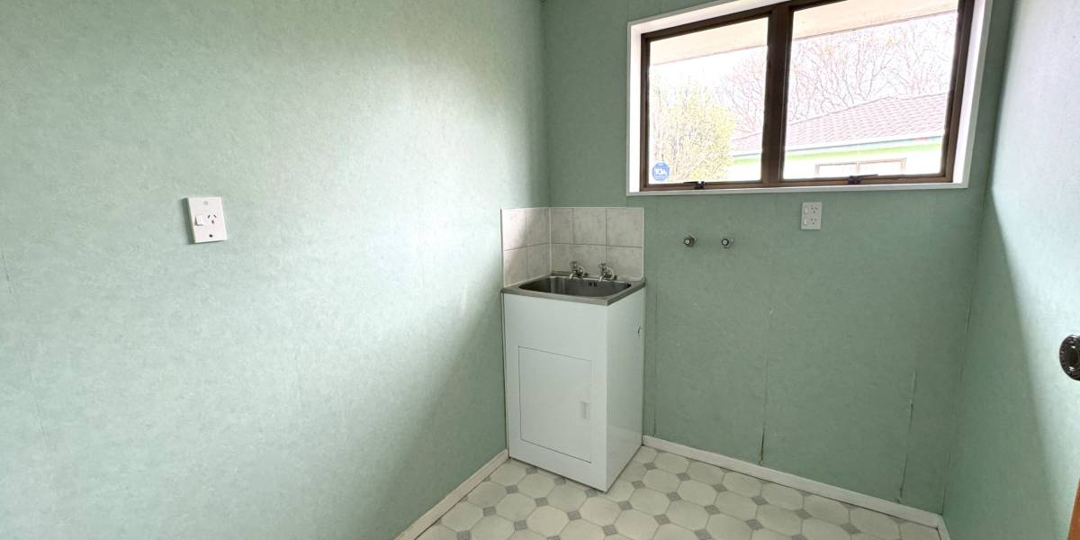 100A Maxwells Line, Awapuni, Manawatu-Wanganui 4412 New Zealand