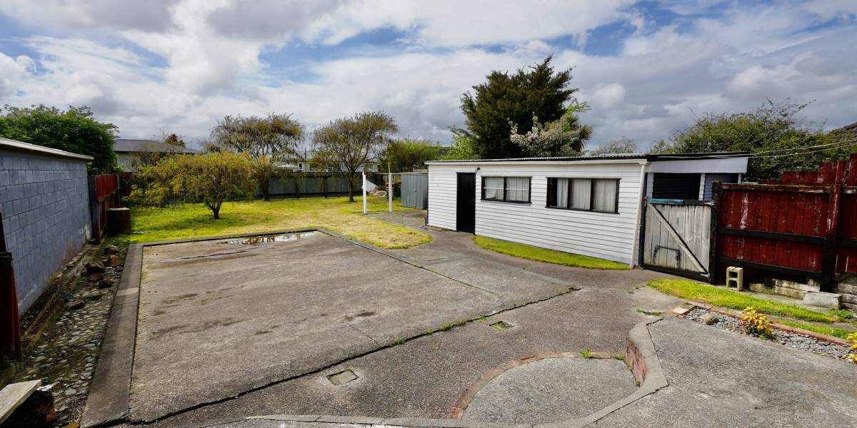 25 Manchester St, Takaro, Manawatu-Wanganui 4412 New Zealand
