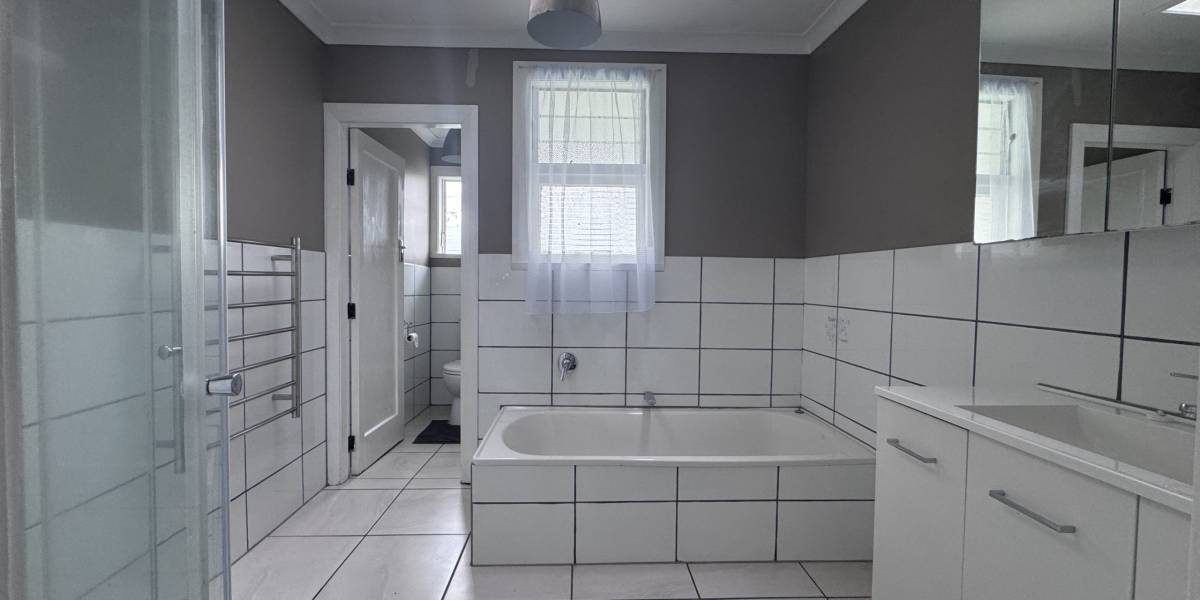 12 Tingey Ave, Feilding, Manawatū-Whanganui Region 4702 New Zealand