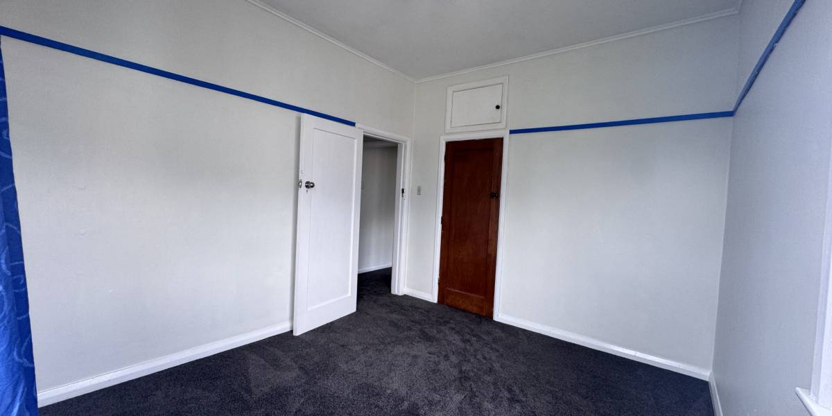 12 Tingey Ave, Feilding, Manawatū-Whanganui Region 4702 New Zealand