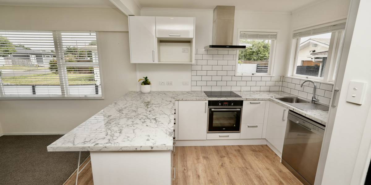 6 Sutherland Cres, Westbrook, Manawatu-Wanganui 4412 New Zealand