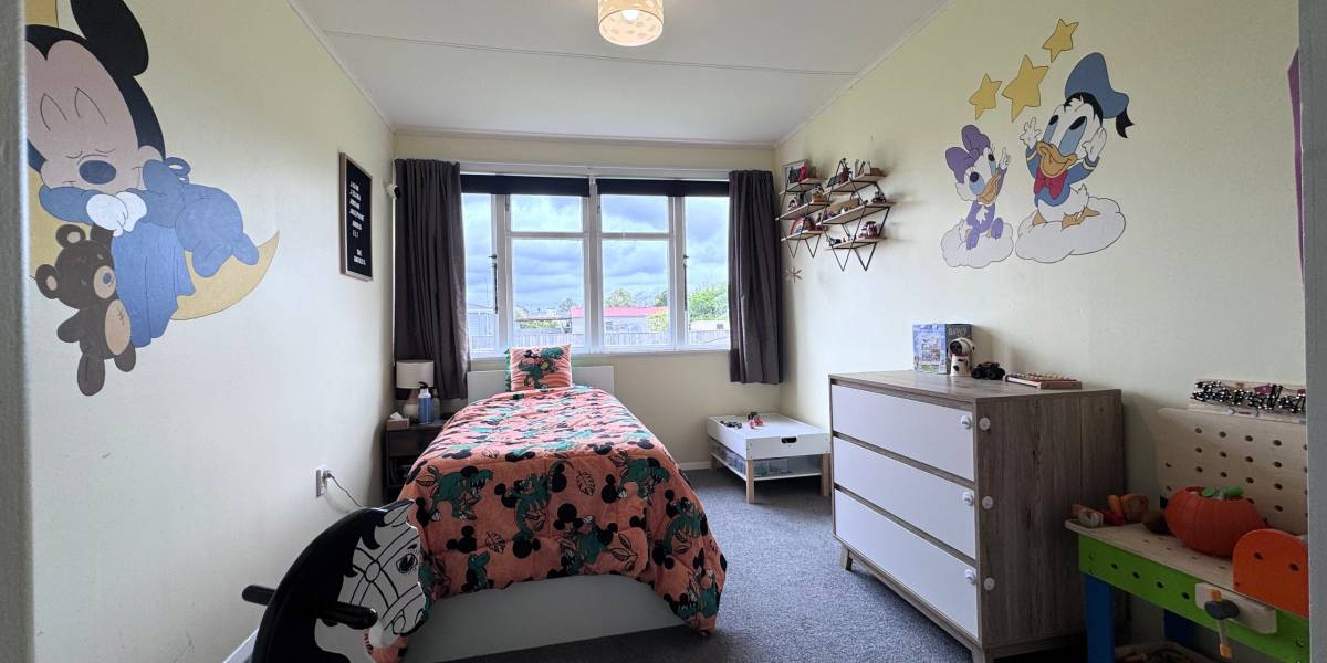 7 Edinburgh Street, Feilding,  4702 New Zealand