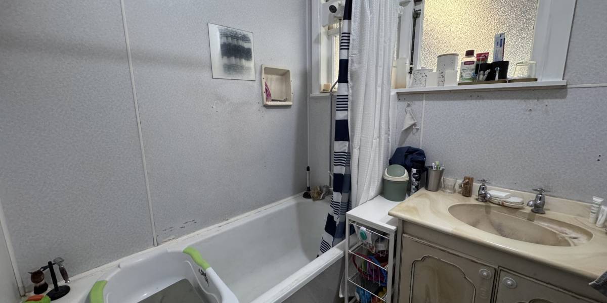 7 Edinburgh Street, Feilding,  4702 New Zealand