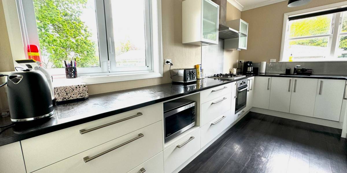 14 Austin Pl, Awapuni, Manawatu-Wanganui 4412 New Zealand