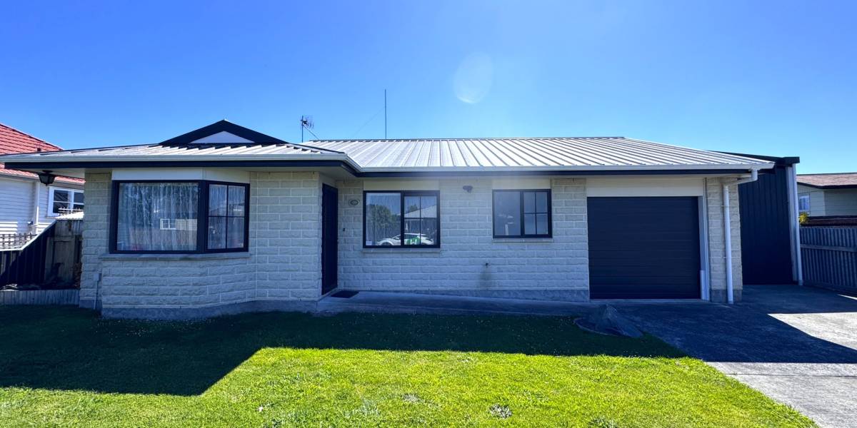 1 Pinedale Parade, Milson, Manawatu-Wanganui 4414 New Zealand