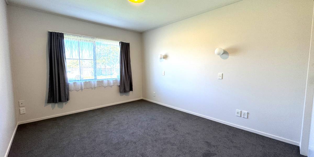 1 Pinedale Parade, Milson, Manawatu-Wanganui 4414 New Zealand