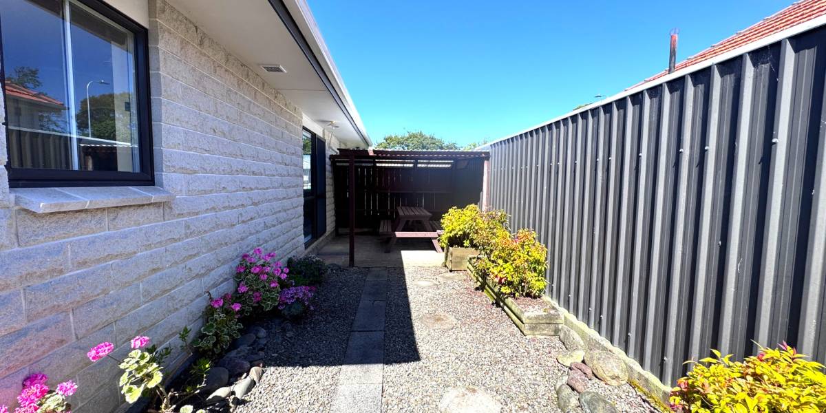 1 Pinedale Parade, Milson, Manawatu-Wanganui 4414 New Zealand