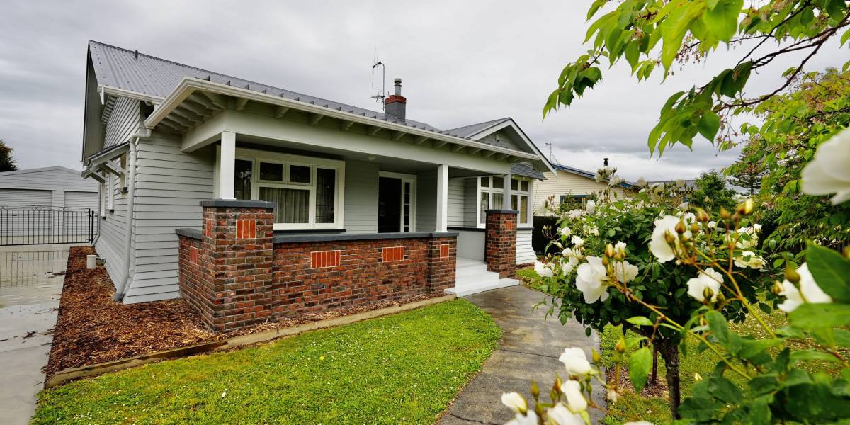 16 Karamu Ave, Takaro, Manawatu-Wanganui 4410 New Zealand