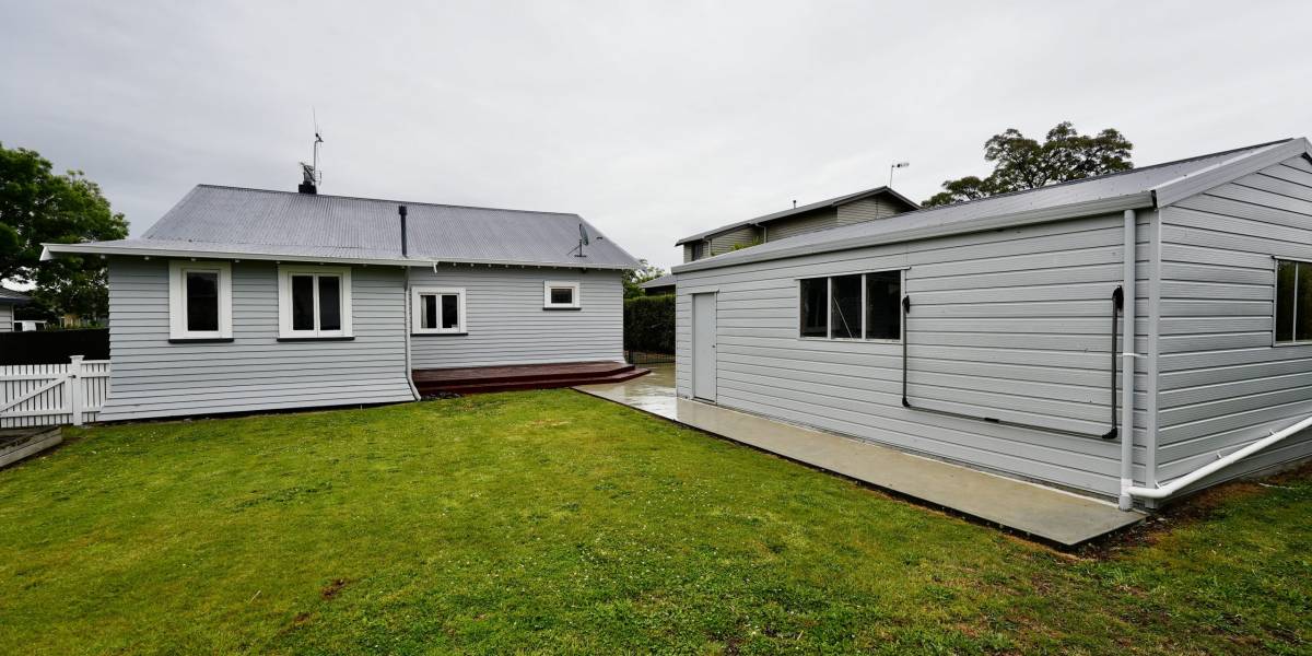 16 Karamu Ave, Takaro, Manawatu-Wanganui 4410 New Zealand