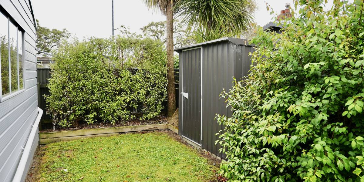 16 Karamu Ave, Takaro, Manawatu-Wanganui 4410 New Zealand