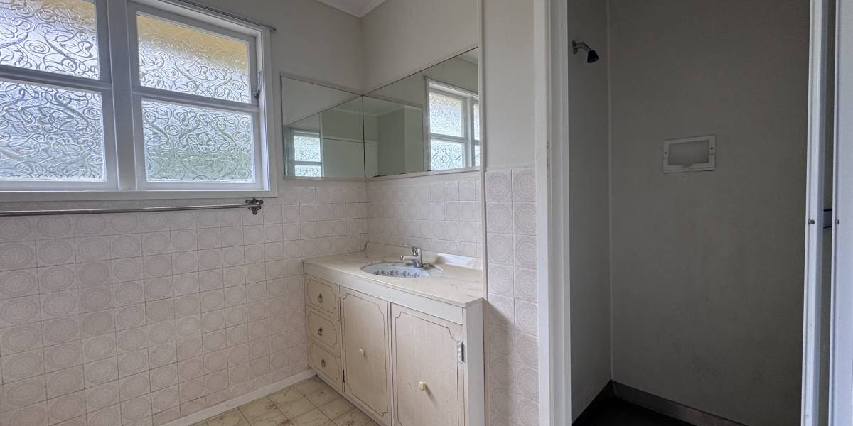 3 Kennedy Ave, Feilding, Manawatū-Whanganui Region 4702 New Zealand