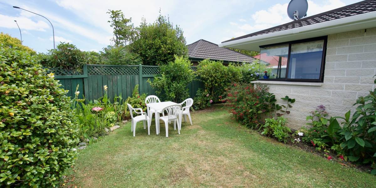 1B Droylsden Pl, City Centre, Manawatu-Wanganui 4410 New Zealand