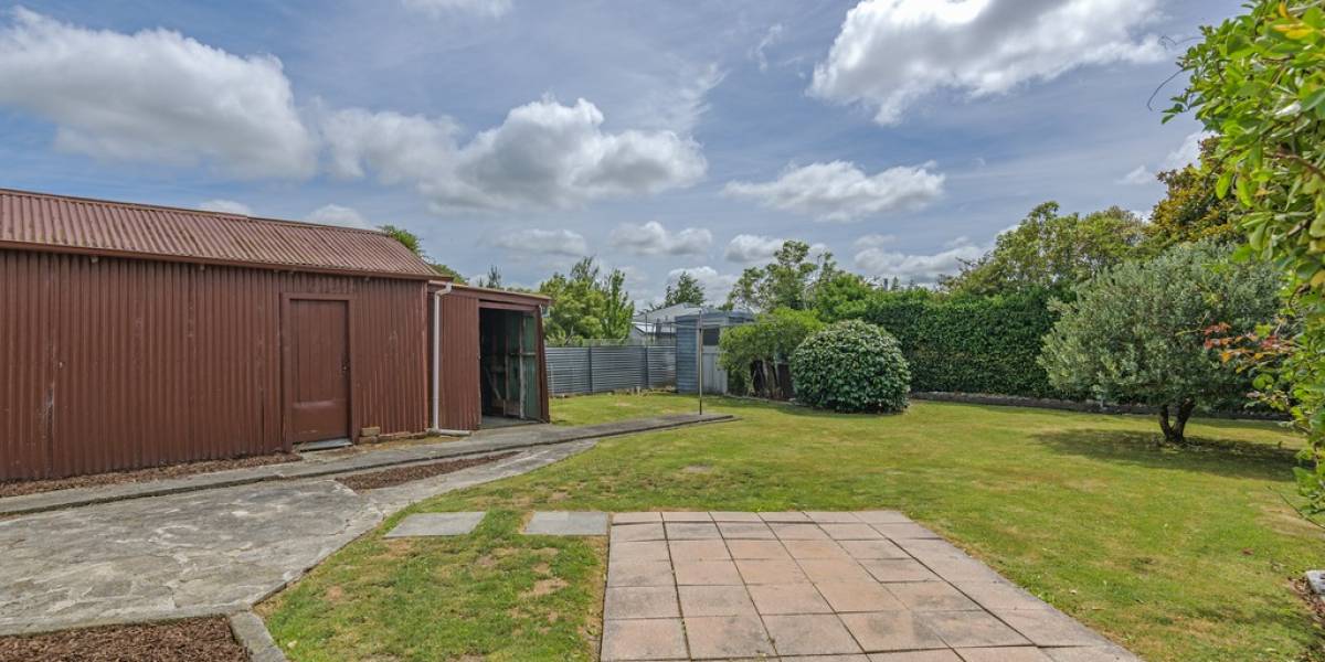 77 Shamrock St, Takaro, Manawatu-Wanganui 4412 New Zealand
