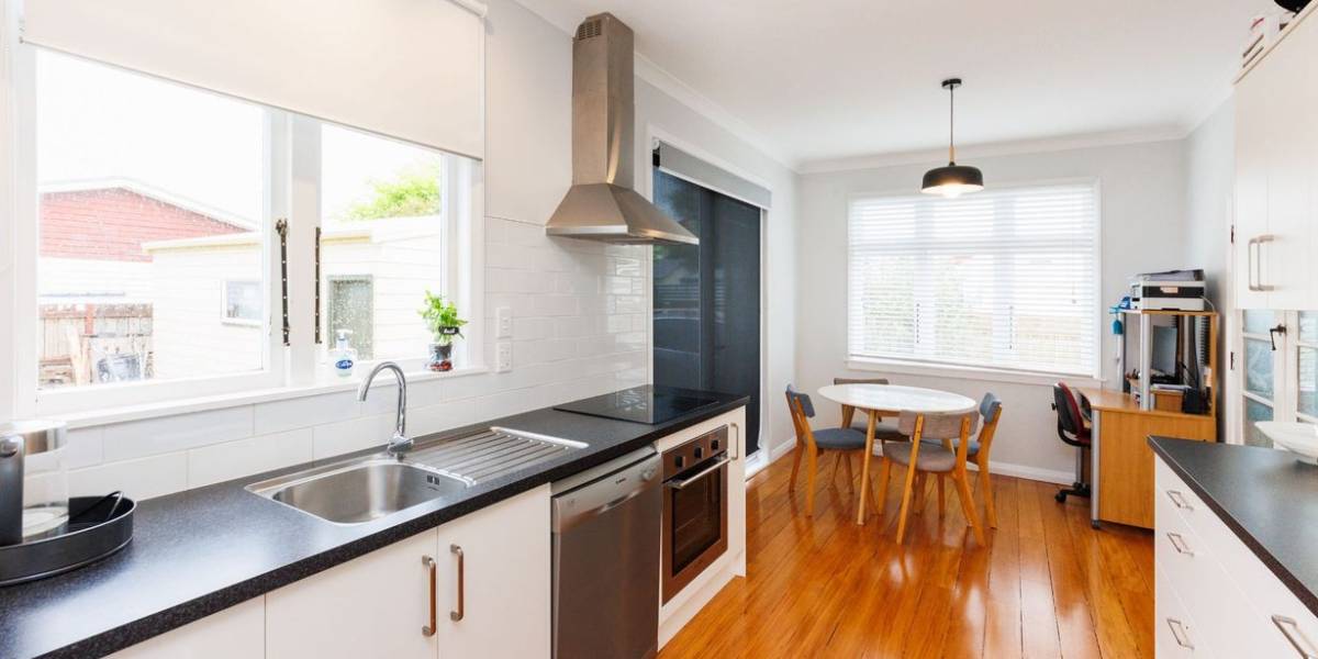 77 Hillcrest Dr, Kelvin Grove, Manawatu-Wanganui 4414 New Zealand