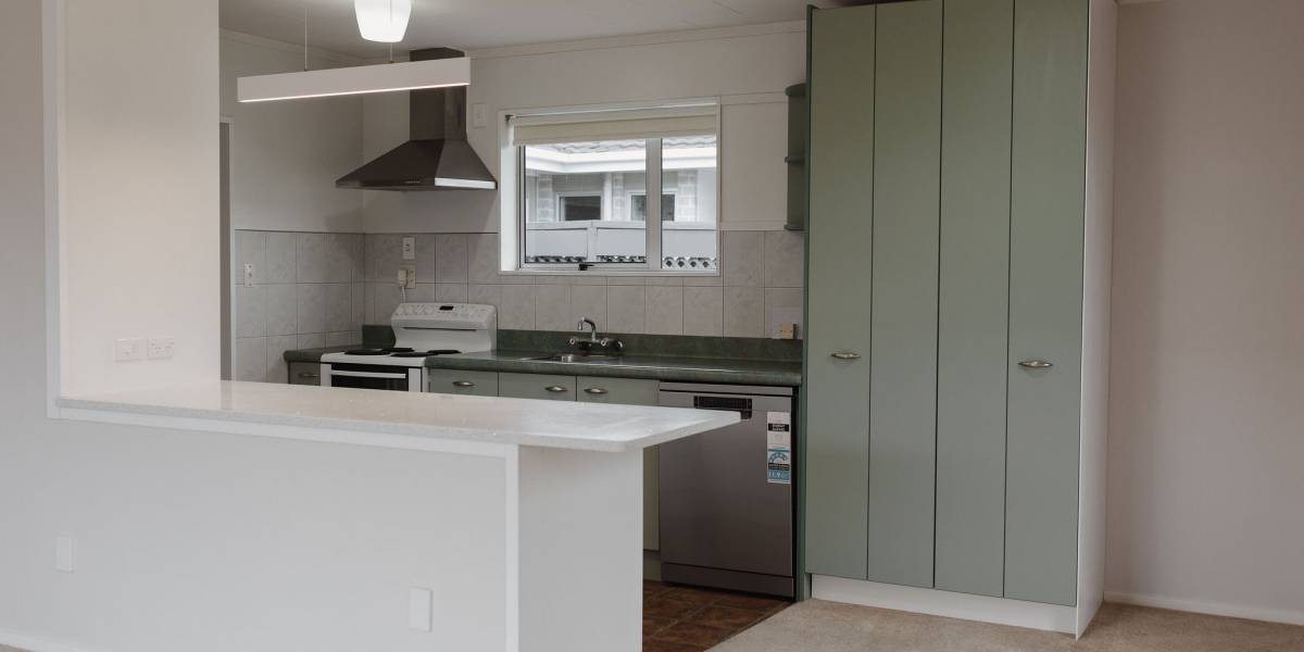 b/41 Sylvan Avenue, Waikanae,