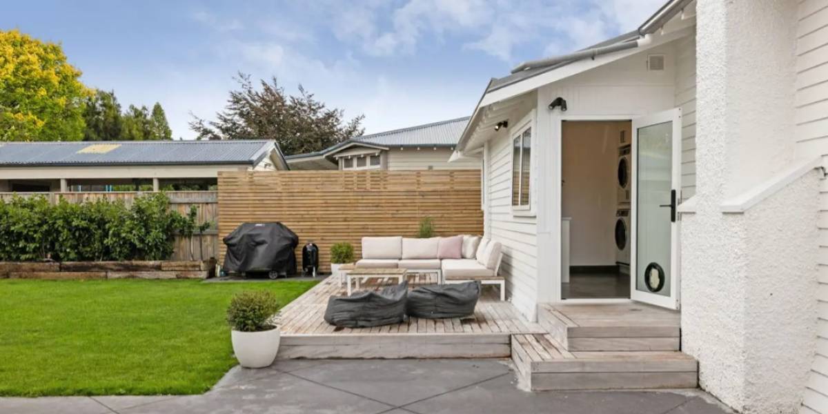 11 Miro St, Takaro, Manawatu-Wanganui 4410 New Zealand