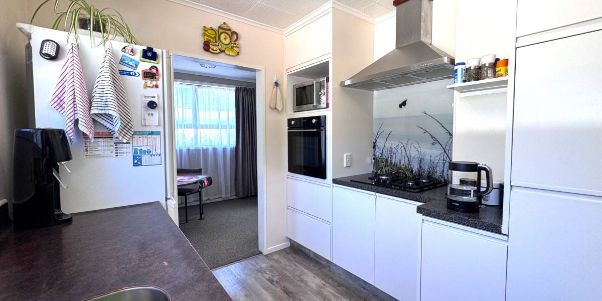 123 Monrad St, Highbury, Manawatu-Wanganui 4412 New Zealand