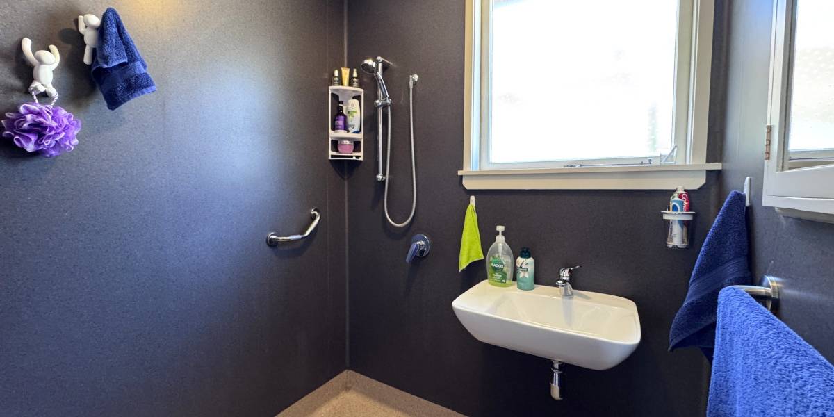 123 Monrad St, Highbury, Manawatu-Wanganui 4412 New Zealand