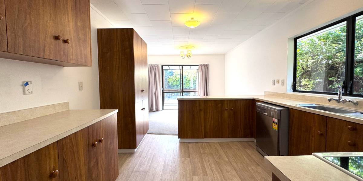 2 Woodfield Ave, Roslyn, Manawatu-Wanganui 4414 New Zealand