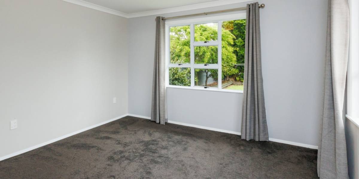 4 Eton Place, Terrace End, Palmerston North 4410