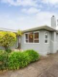 4 Eton Place, Terrace End, Palmerston North 4410