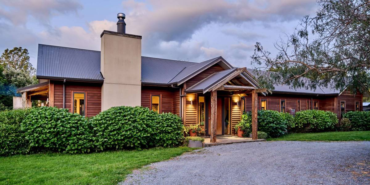 96 Arcus Rd, Te Horo, Wellington 5582 New Zealand