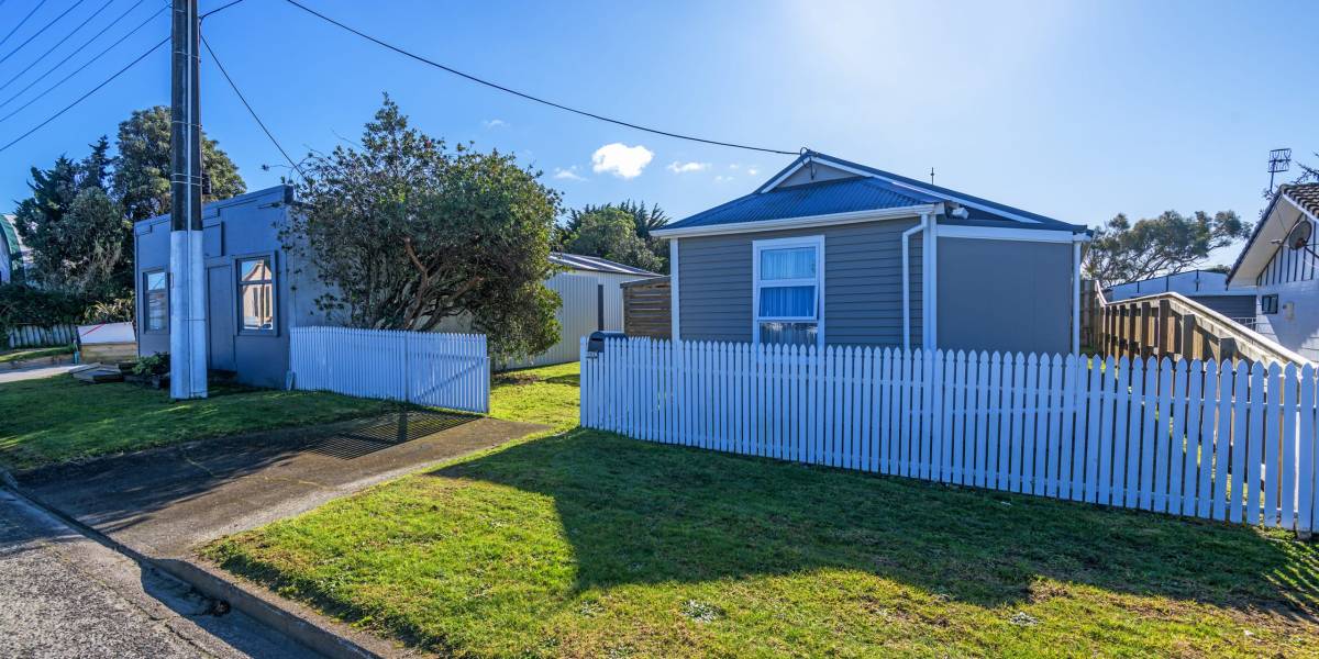 153 Seabury Ave, Foxton Beach, Manawatū-Whanganui Region 4815 New Zealand