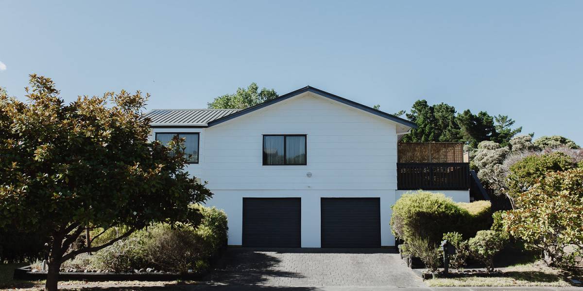 6 Gates Road, Waikanae Beach, Wellington 5036