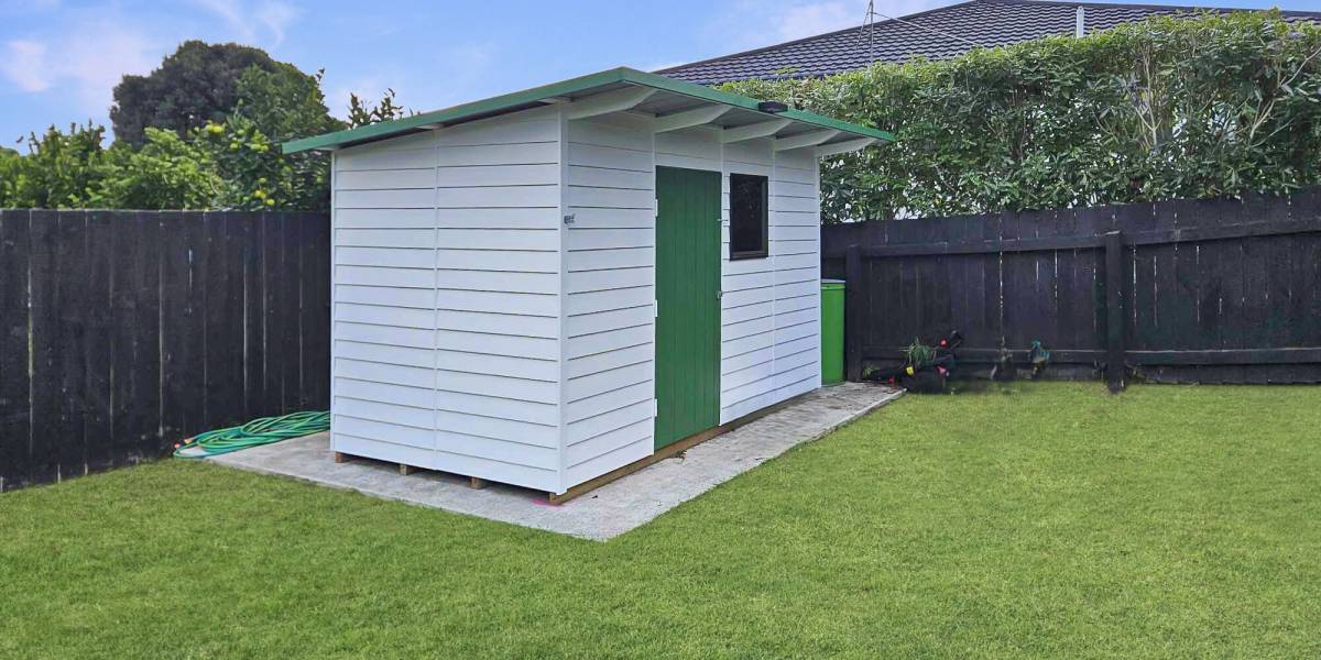 121 Queens Rd, Waikanae Beach, Wellington Region 5036 New Zealand