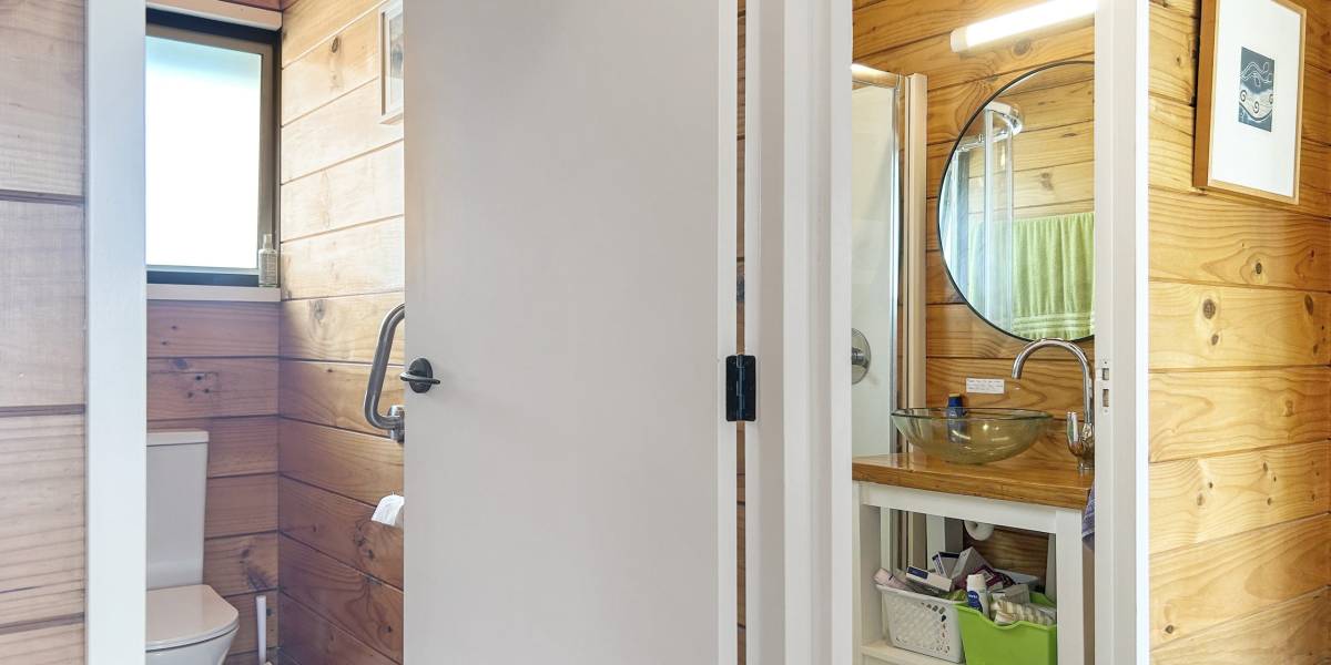 1a Field Way, Waikanae Beach, Wellington Region 5036 New Zealand