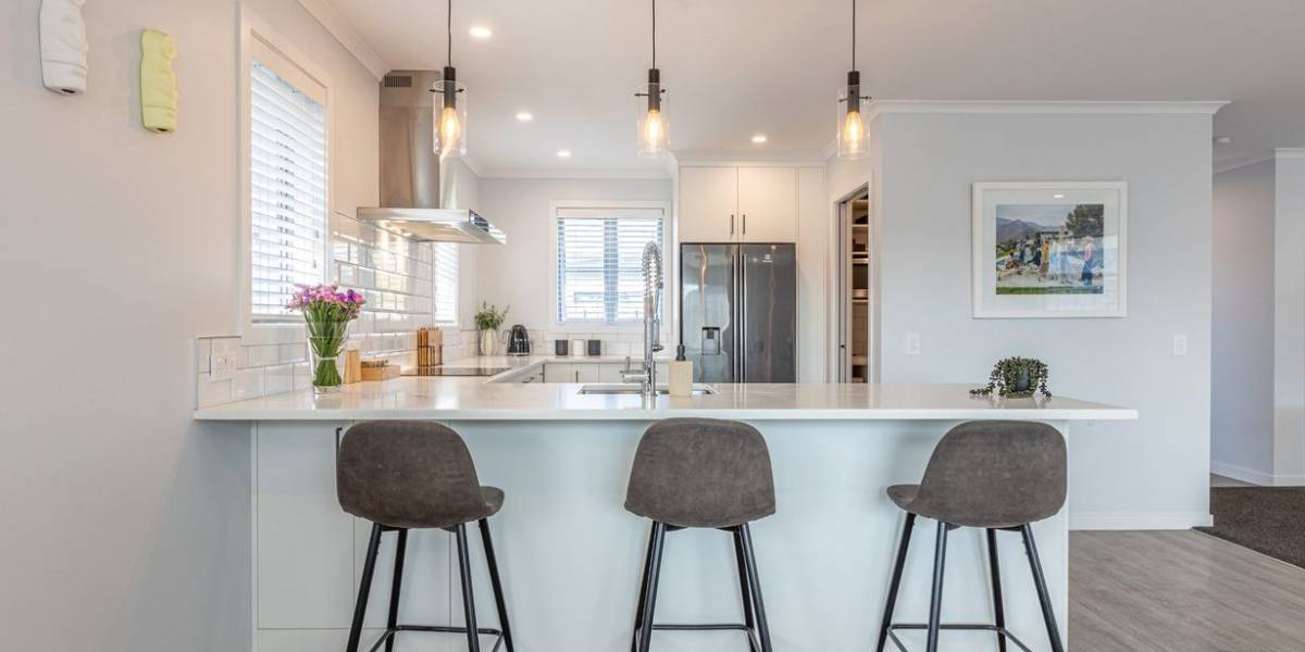 30 Freedom Drive, Kelvin Grove, Manawatu-Wanganui 4414 New Zealand